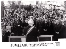 Signature à Grézieu en avril 1966 (2/3)